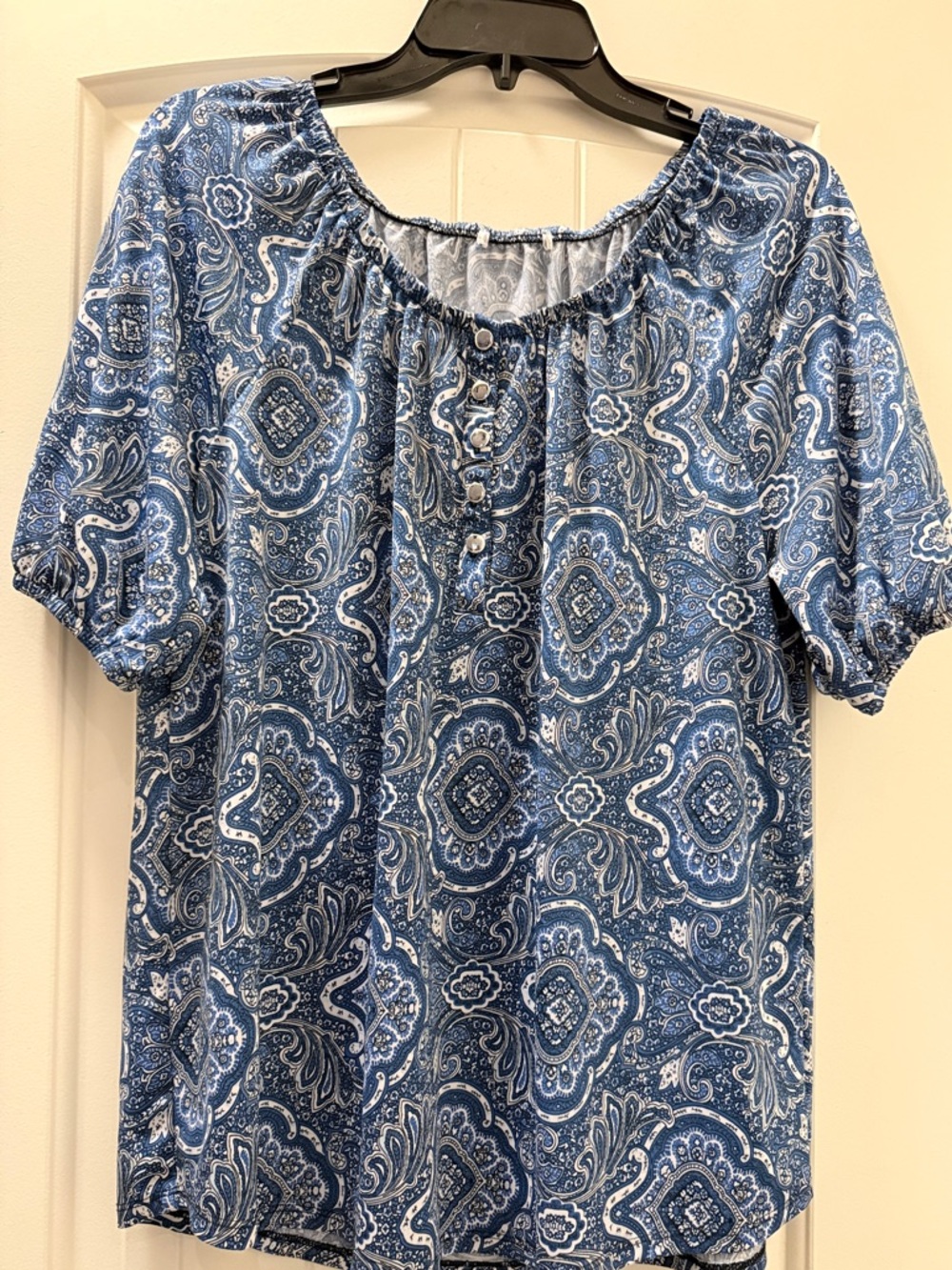 Women’s Blue Paisley Short Sleeve Peasant Top